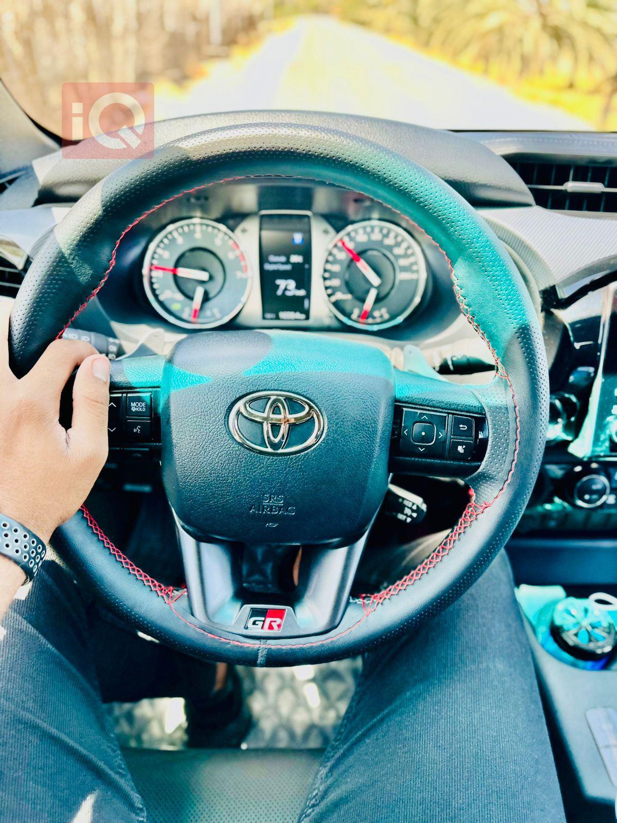 تۆیۆتا هایلۆکس